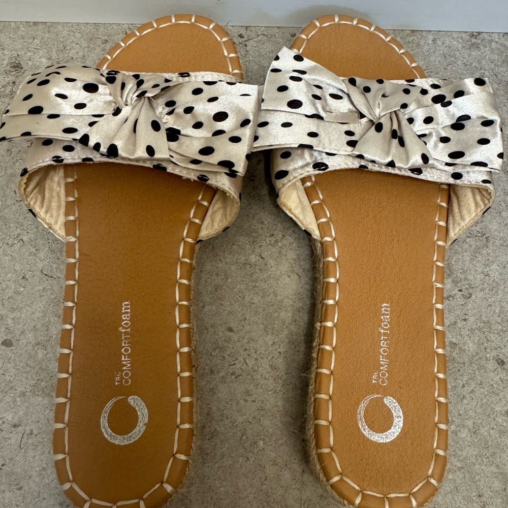 Women's Polka Dot Sandals
